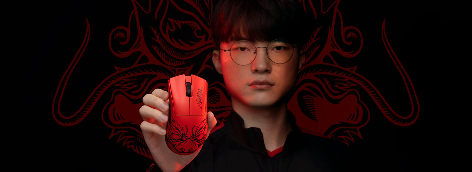 RAZER DEATHADDER V3 PRO FAKER EDITION - GAMINGMIDIUM